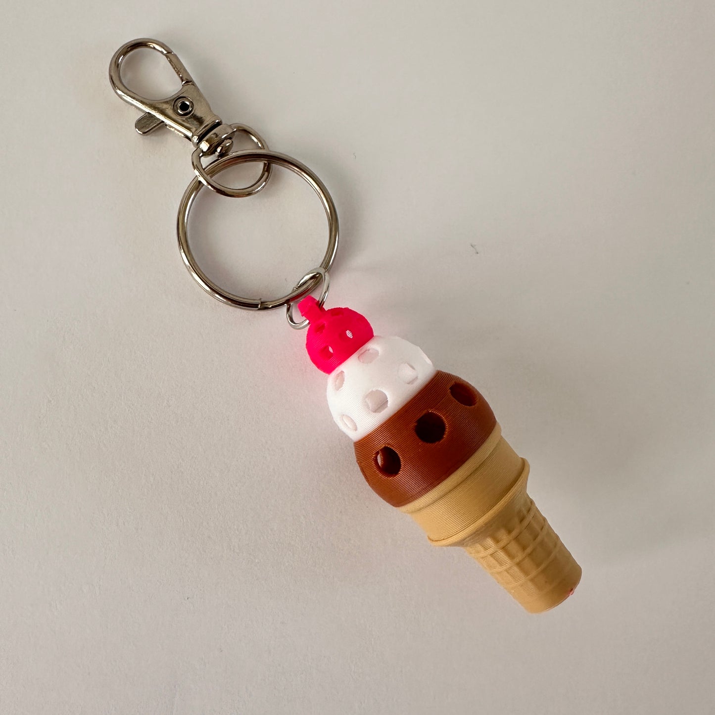 Pickleball Keychain Bag Tag Hanging Car Charm - Ice Cream Cone Design with Mini Pickleballs