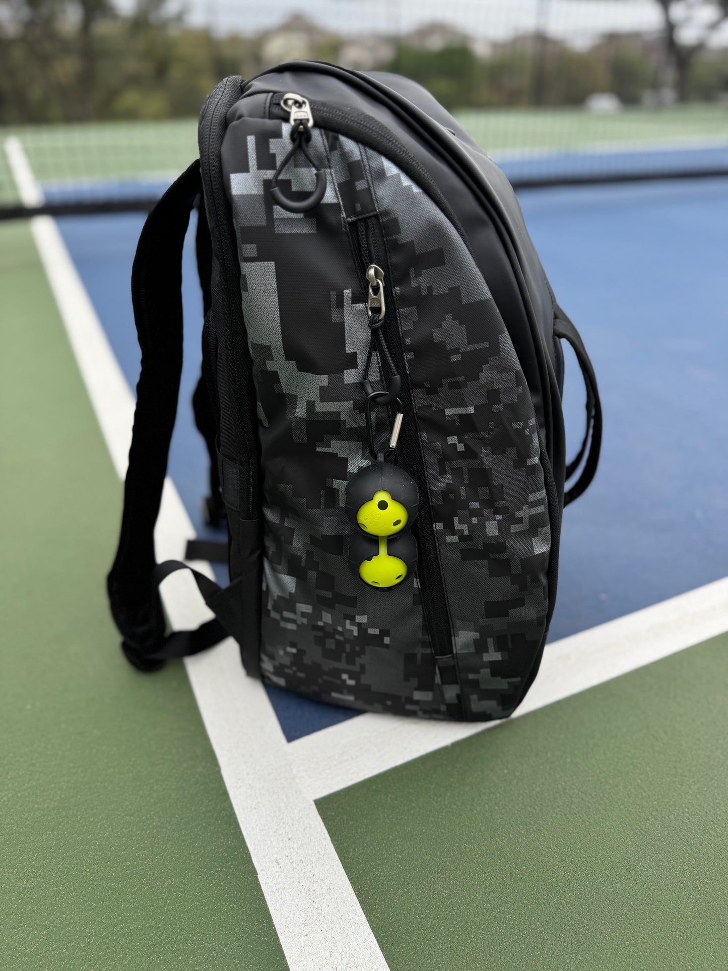 Bzer Ball Bag Clip W/2 Balls