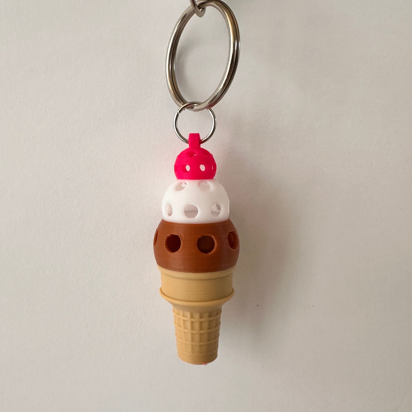Pickleball Keychain Bag Tag Hanging Car Charm - Ice Cream Cone Design with Mini Pickleballs